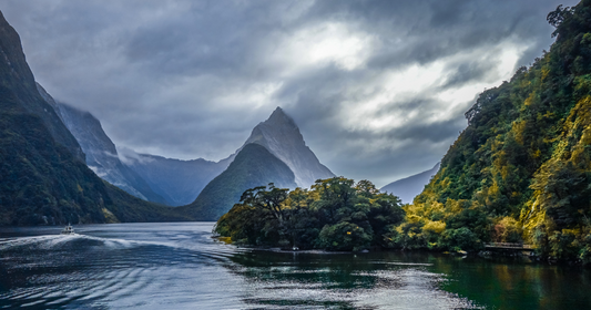 Small Group Tours New Zealand 18–35: How to Pick the Trip That Won’t Let You Down