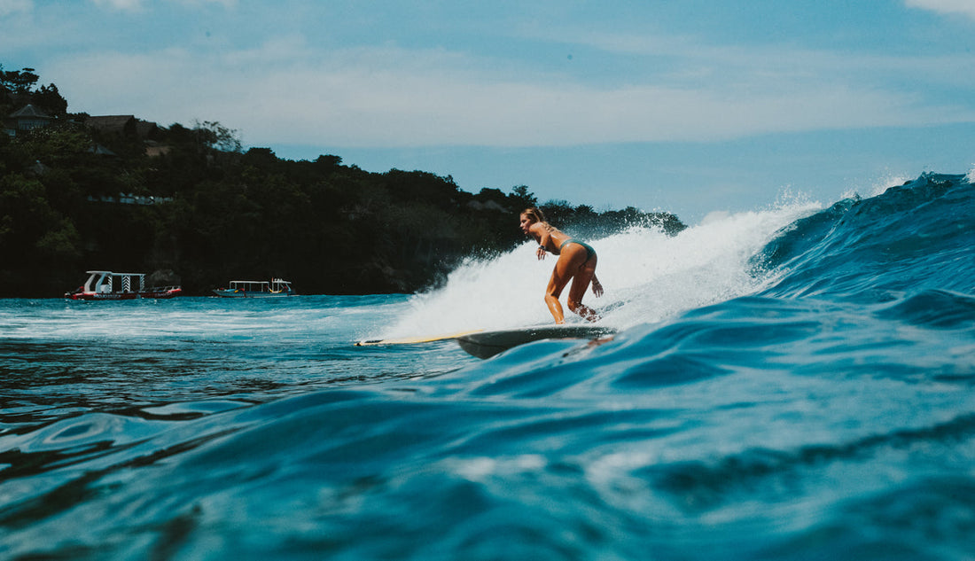 Surf Instructor Courses in Indonesia : The Ultimate Guide.